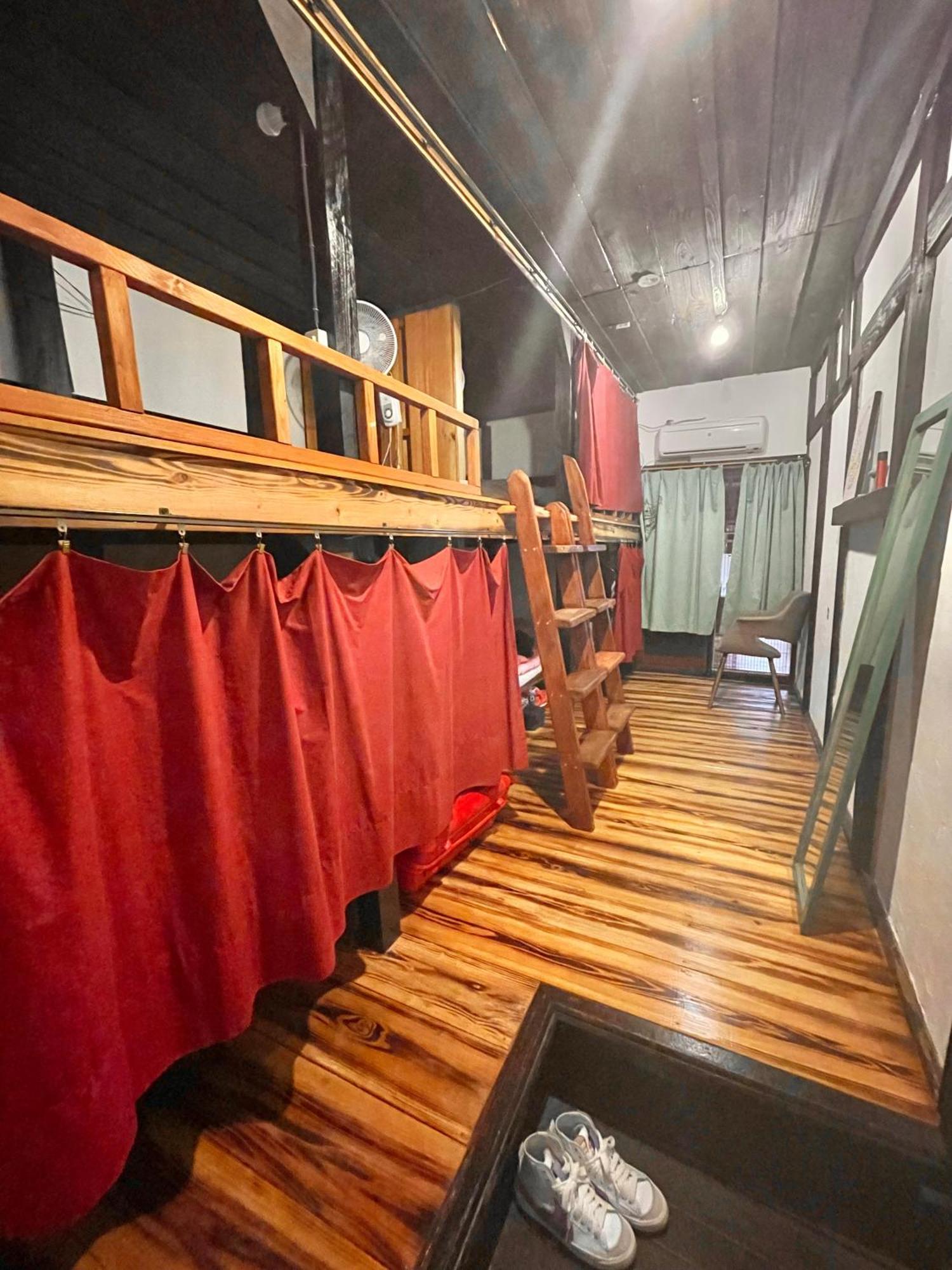 月光荘沖縄 Hotel Naha Bagian luar foto